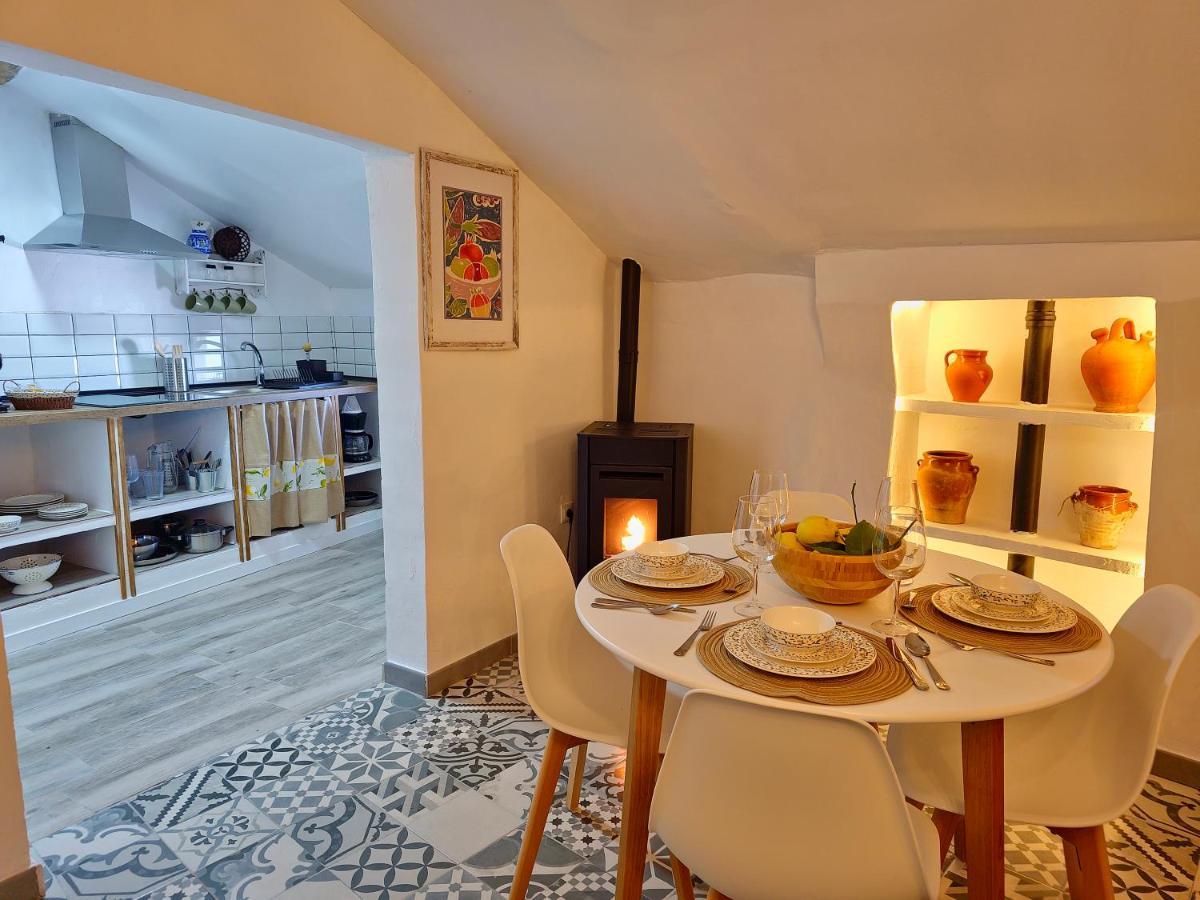 Apartamentos Rurales Tinguaton Aldeanueva de Barbarroya Bagian luar foto