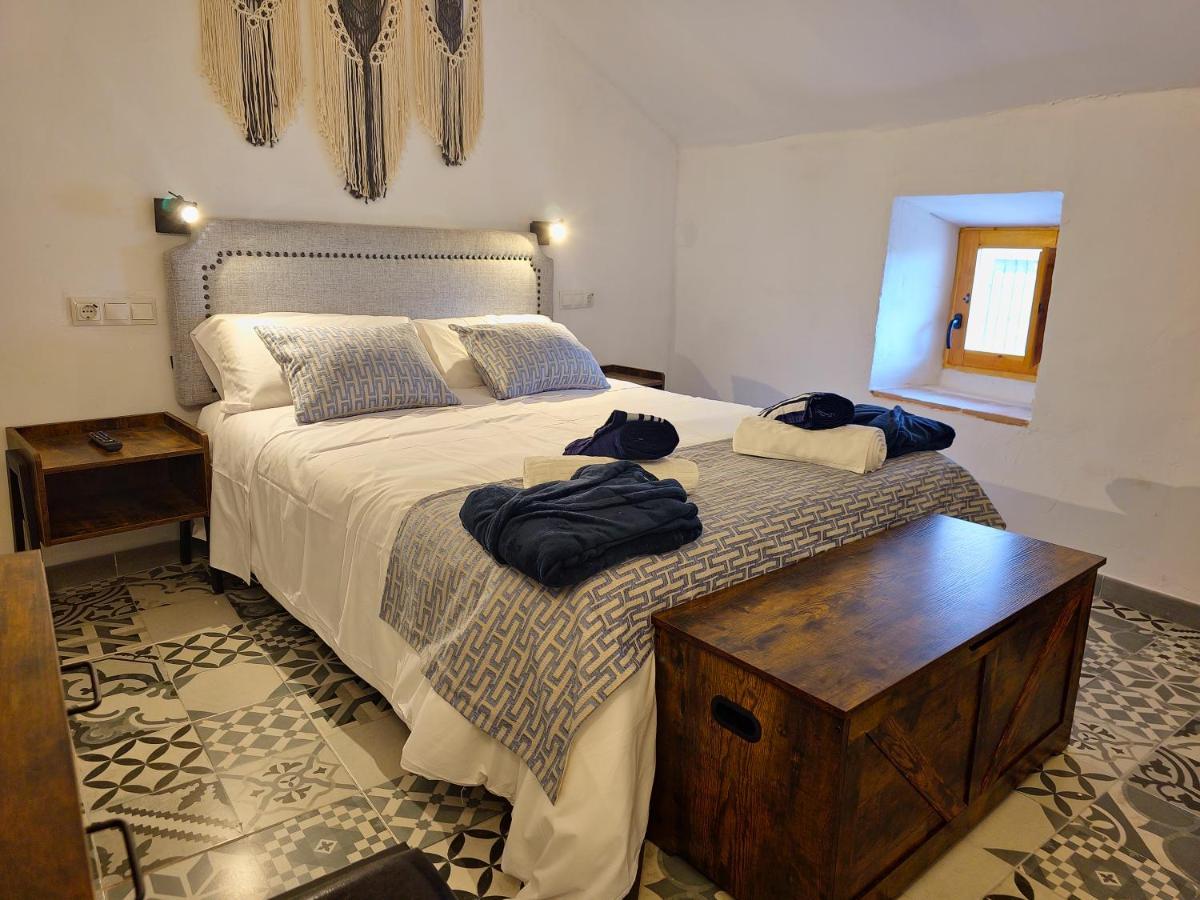 Apartamentos Rurales Tinguaton Aldeanueva de Barbarroya Bagian luar foto